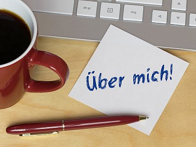 Über mich! - magele-picture - stock.adobe.com